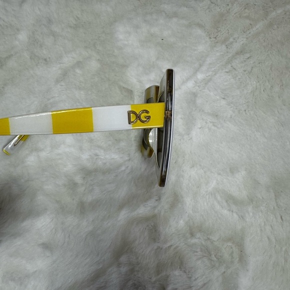Dolce gabbana Yellow and White Striped Square Sunglasses - Picture 5 of 8